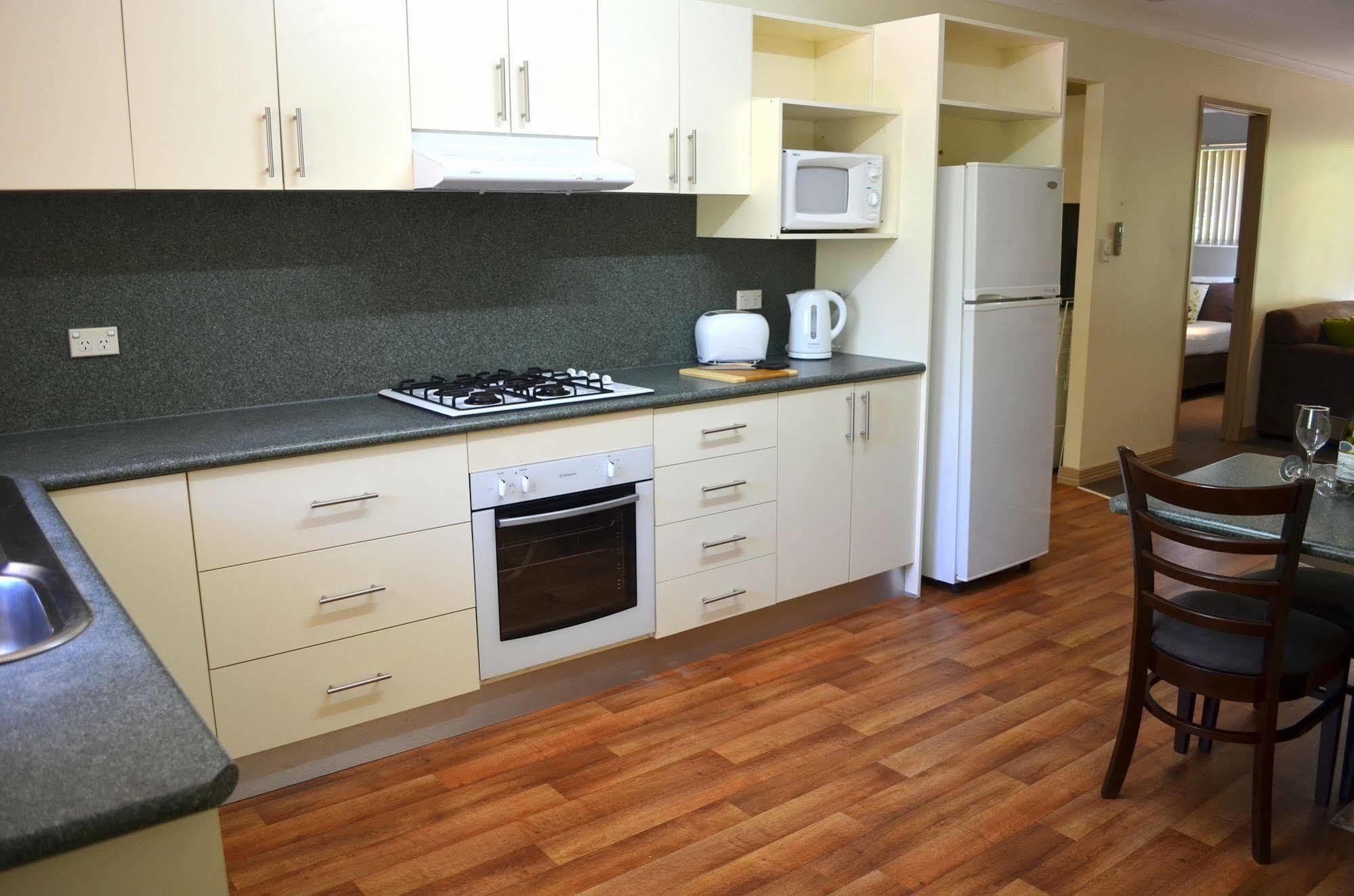 Alice On Todd Apartments Алис Спрингс Екстериор снимка