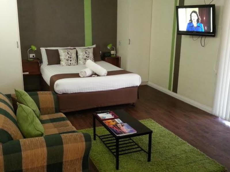 Alice On Todd Apartments Алис Спрингс Екстериор снимка
